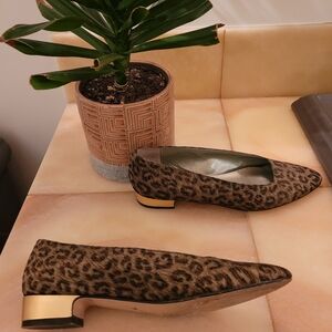 VAN ELI Leopard Flats w/ gold heel